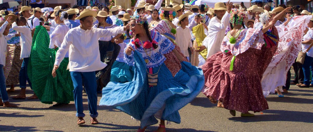 Mil Polleras