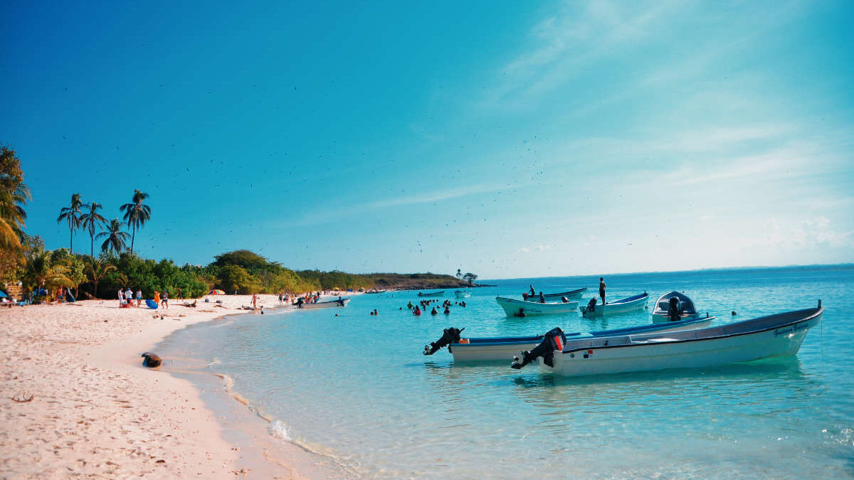 Playa en Isla Iguana, provincia de Los Santos